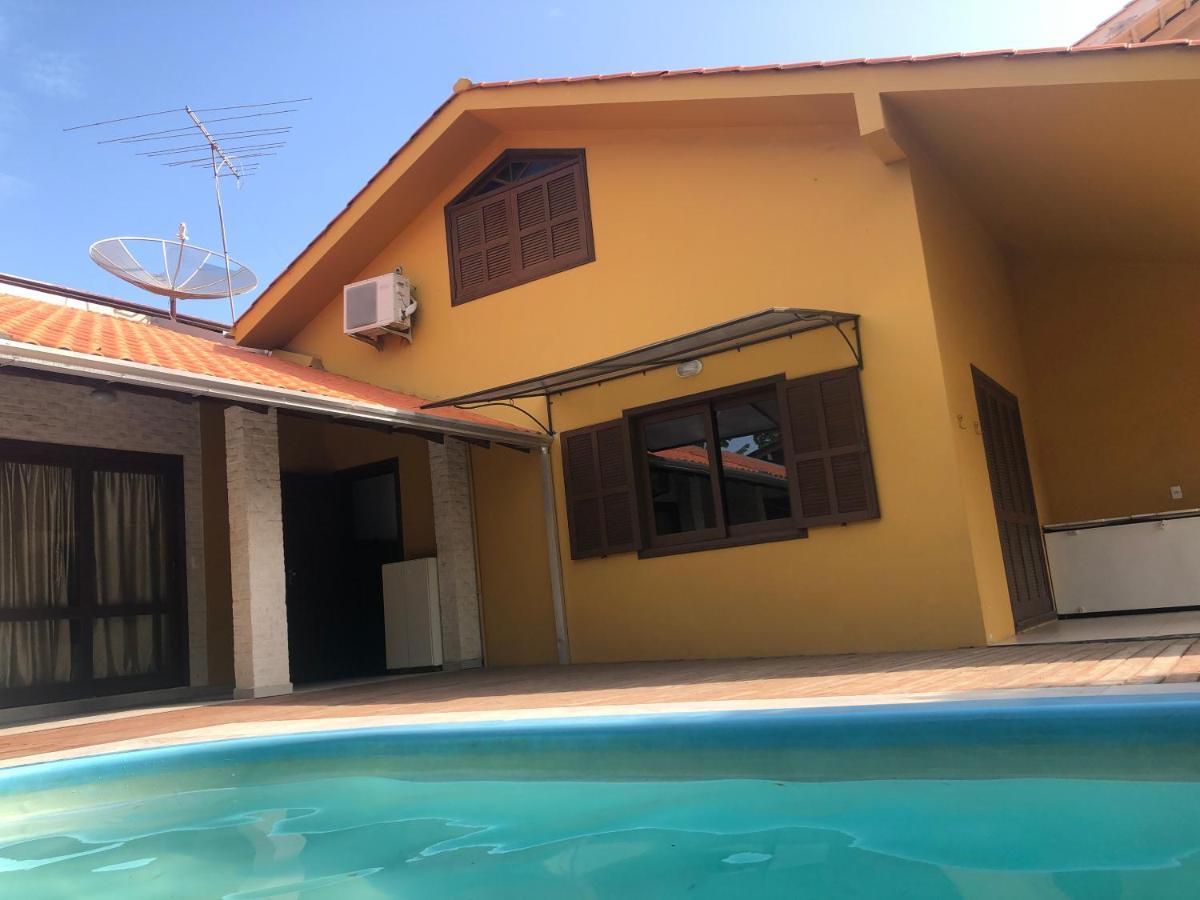 Linda Casa Com Piscina Em Bombinhas, Espaco Inteiro المظهر الخارجي الصورة