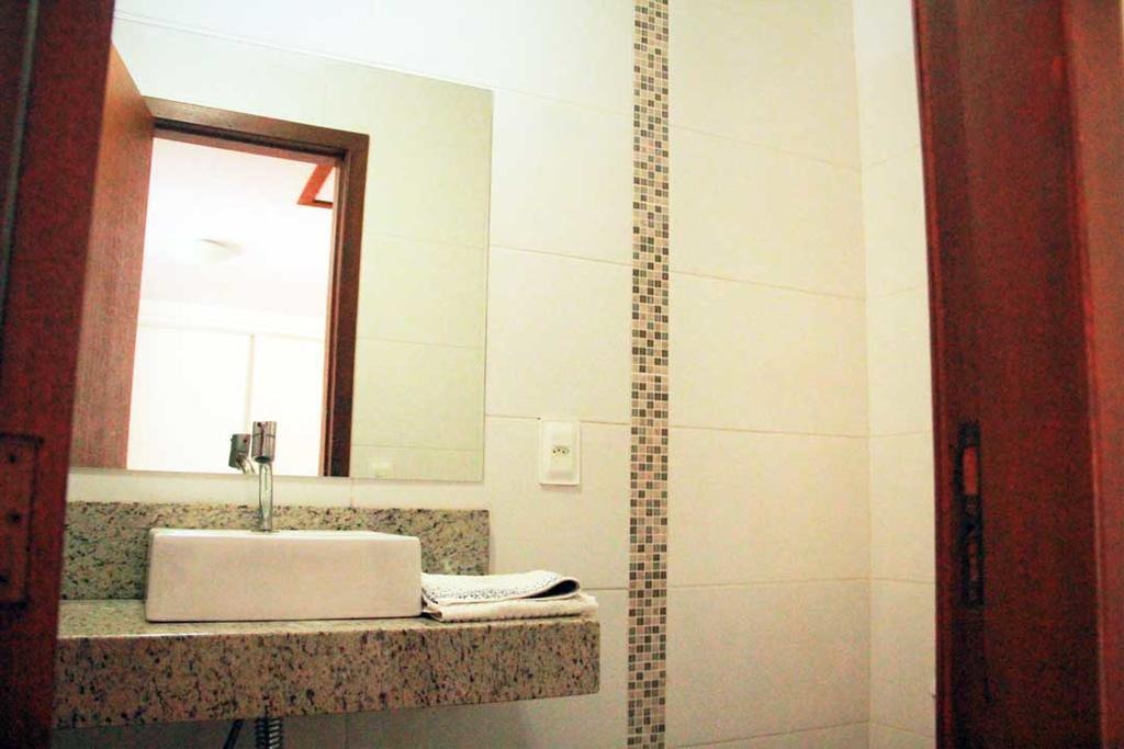 Linda Casa Com Piscina Em Bombinhas, Espaco Inteiro المظهر الخارجي الصورة